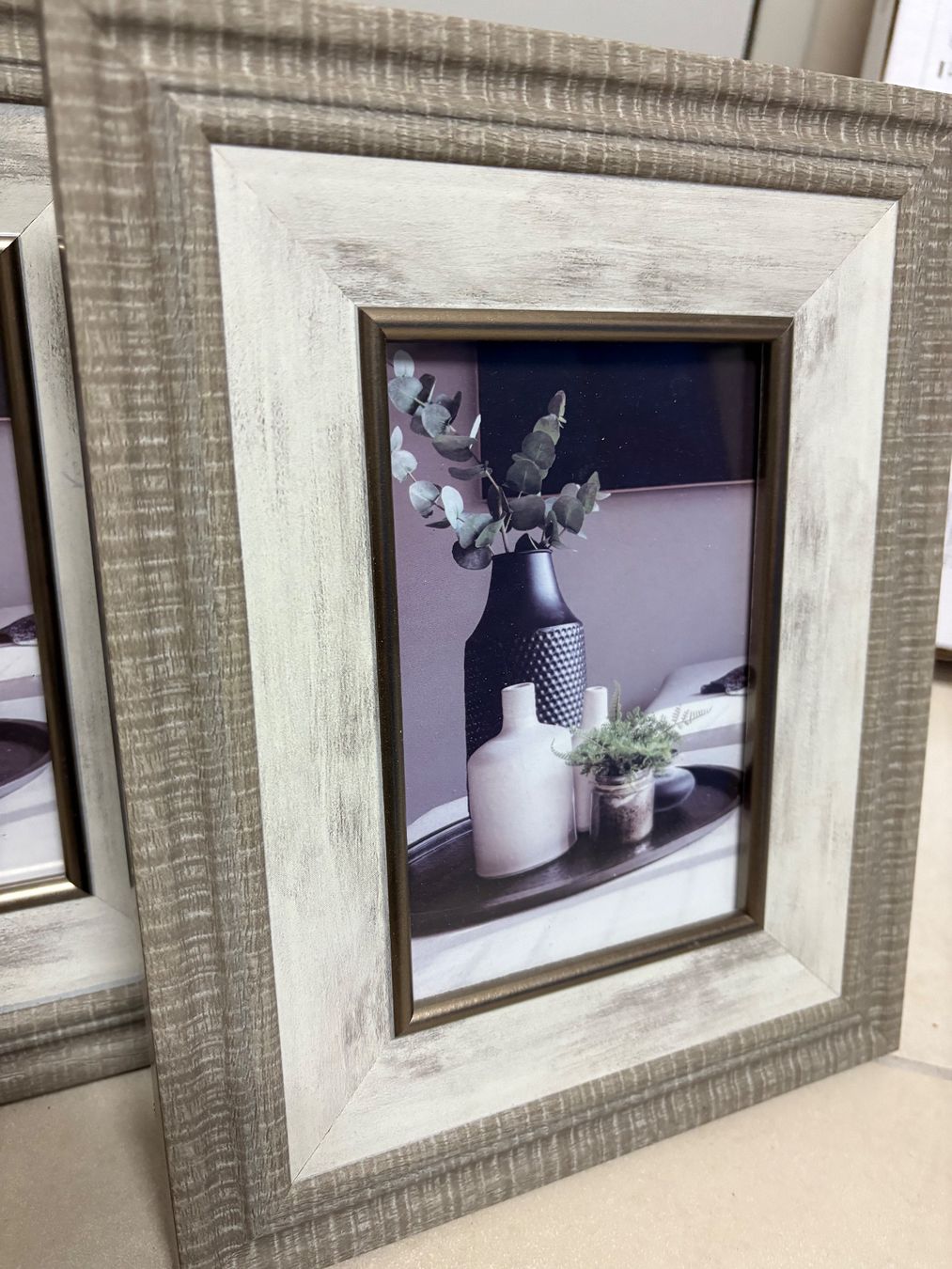 Cadres de tableaux: 3er Set Bilderrahmen, Holz, Vintage Look – D'occasion à Basel par Tierschutz-Flohmi